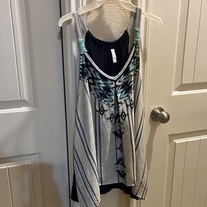 Xhilaration Black and Cream Patterned Tank Top